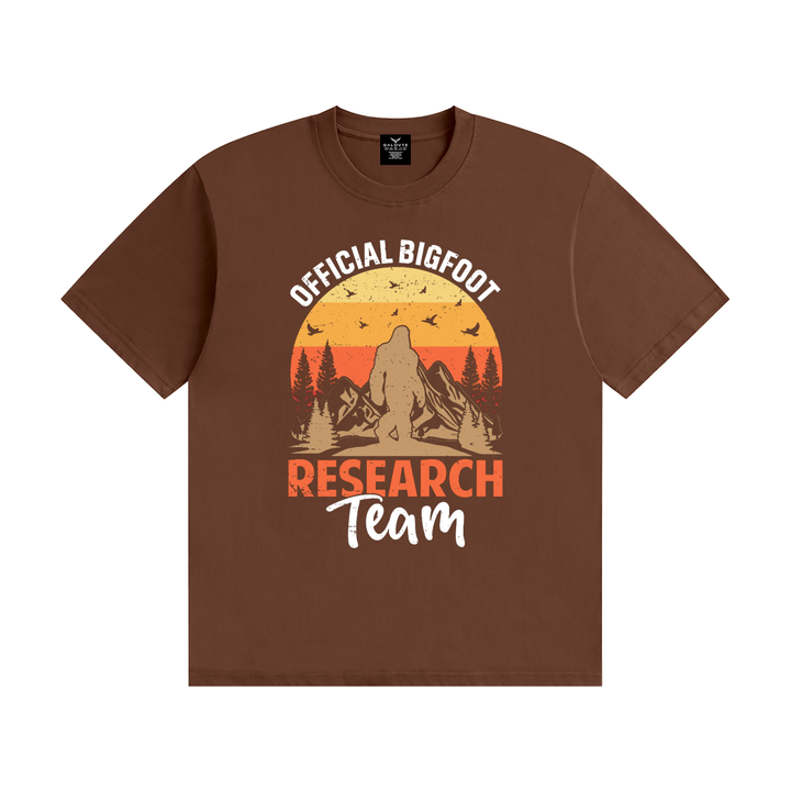 hiking lover Official Bigfoot Research Team Retro Sunset Tee