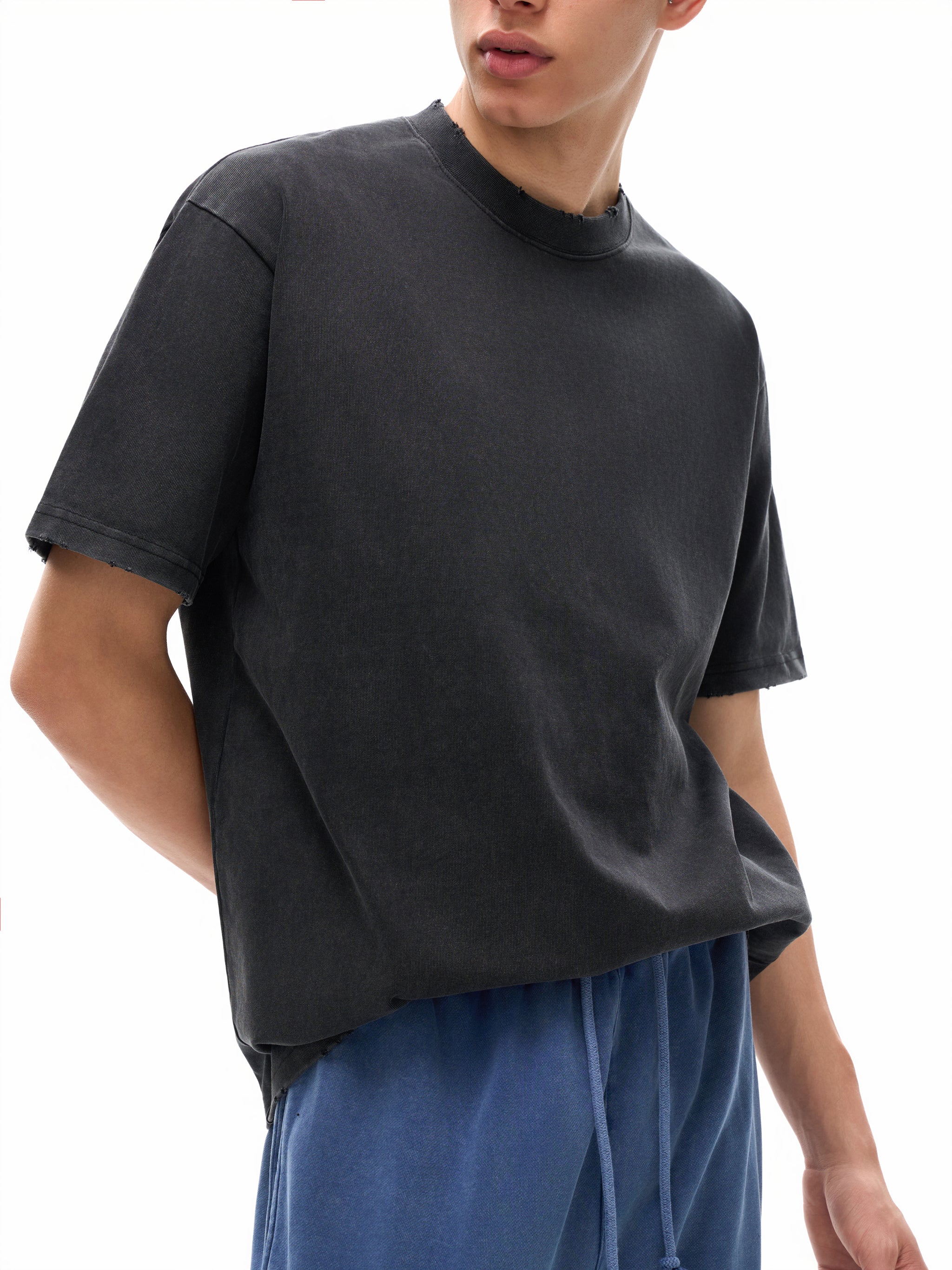 men Heavyweight Vintage Washed Frayed T-Shirt