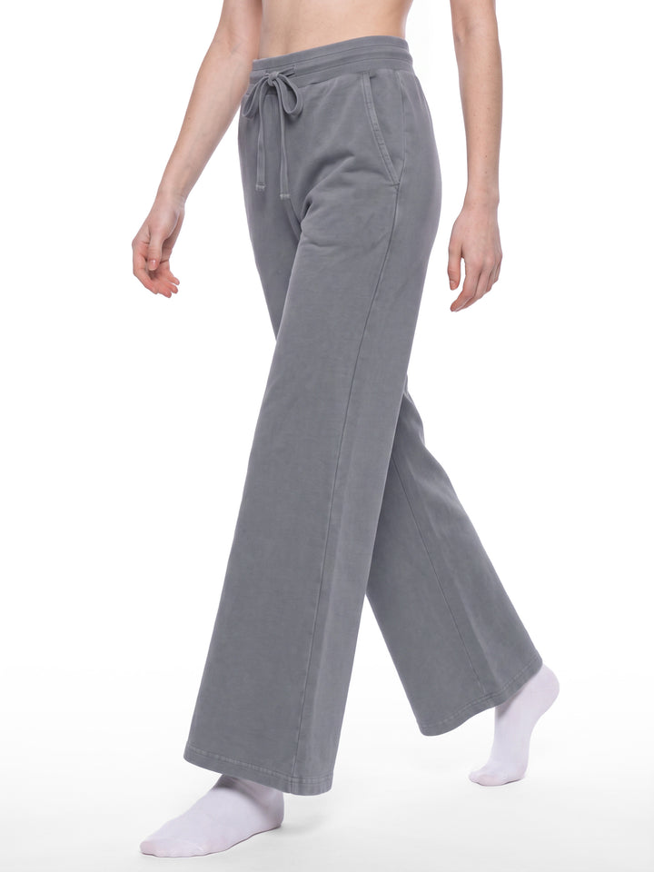 WOMEN PENT Vintage Wash Flared Sweatpants